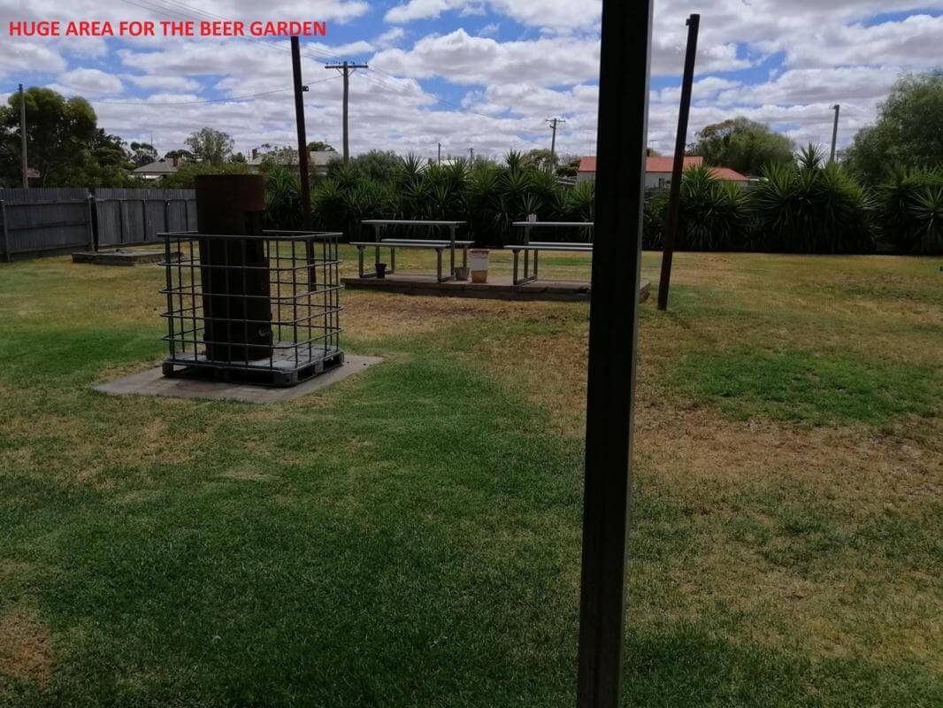 $150,000 NET, Hotel/Motel   Vendors terms