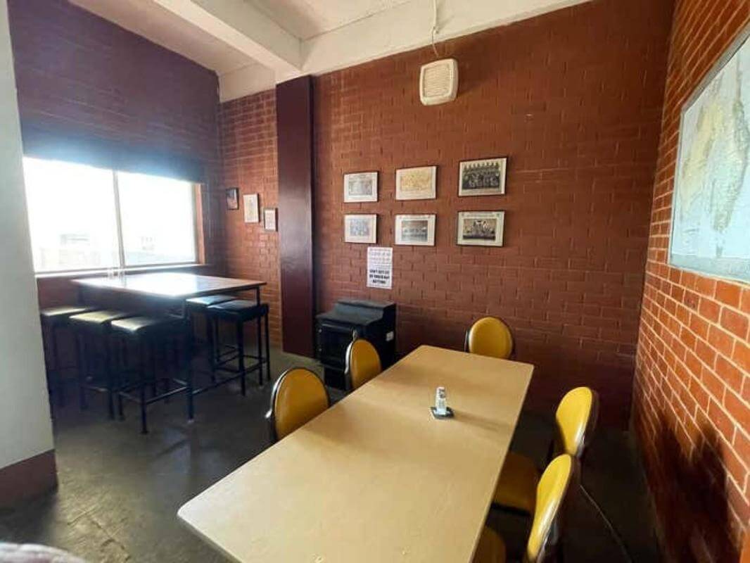 $150,000 NET, Hotel/Motel   Vendors terms