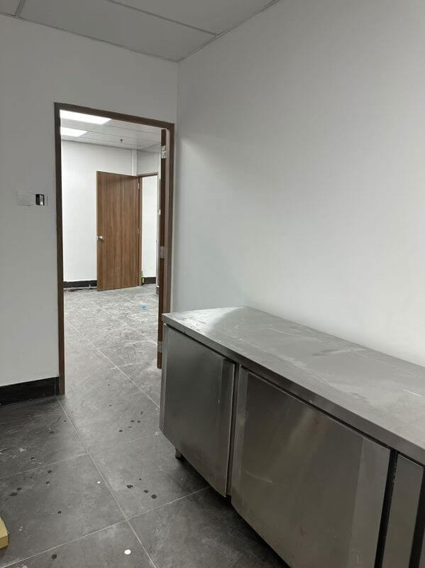 (On Hold)Central Kitchen For Take Over