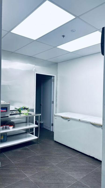 (On Hold)Central Kitchen For Take Over