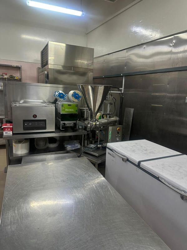 🔥 RARE OPPORTUNITY – HALAL OR NON HALAL CENTRAL KITCHEN / FOOD SPACE FOR RENT 🔥