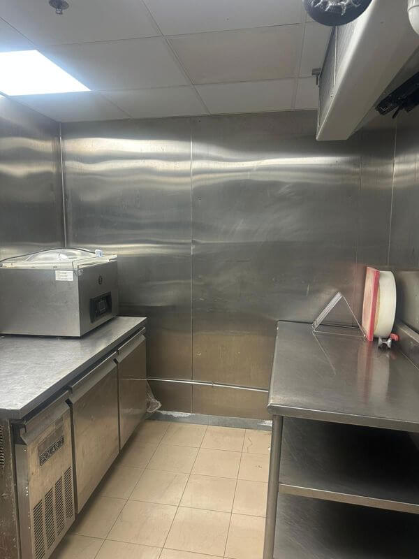 🔥 RARE OPPORTUNITY – HALAL OR NON HALAL CENTRAL KITCHEN / FOOD SPACE FOR RENT 🔥