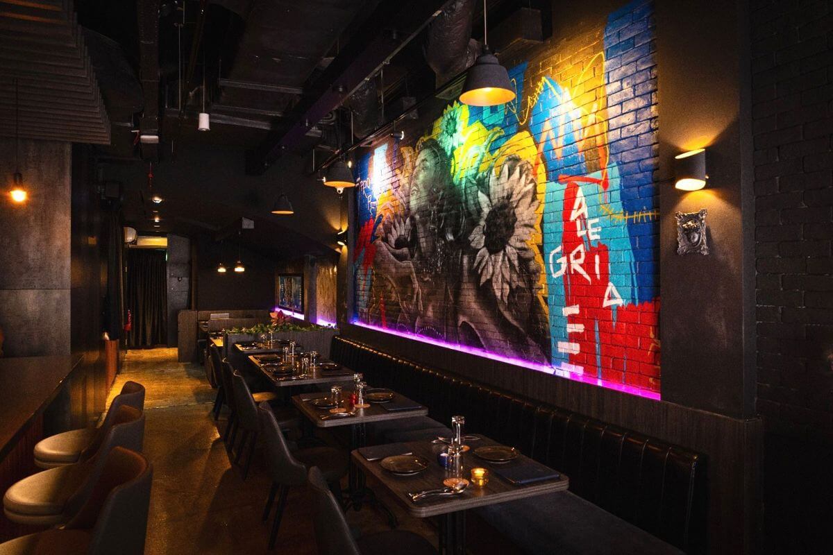 (On Hold)Level 1 Shophouse Restaurant And Bar At Keong Saik/Chinatown