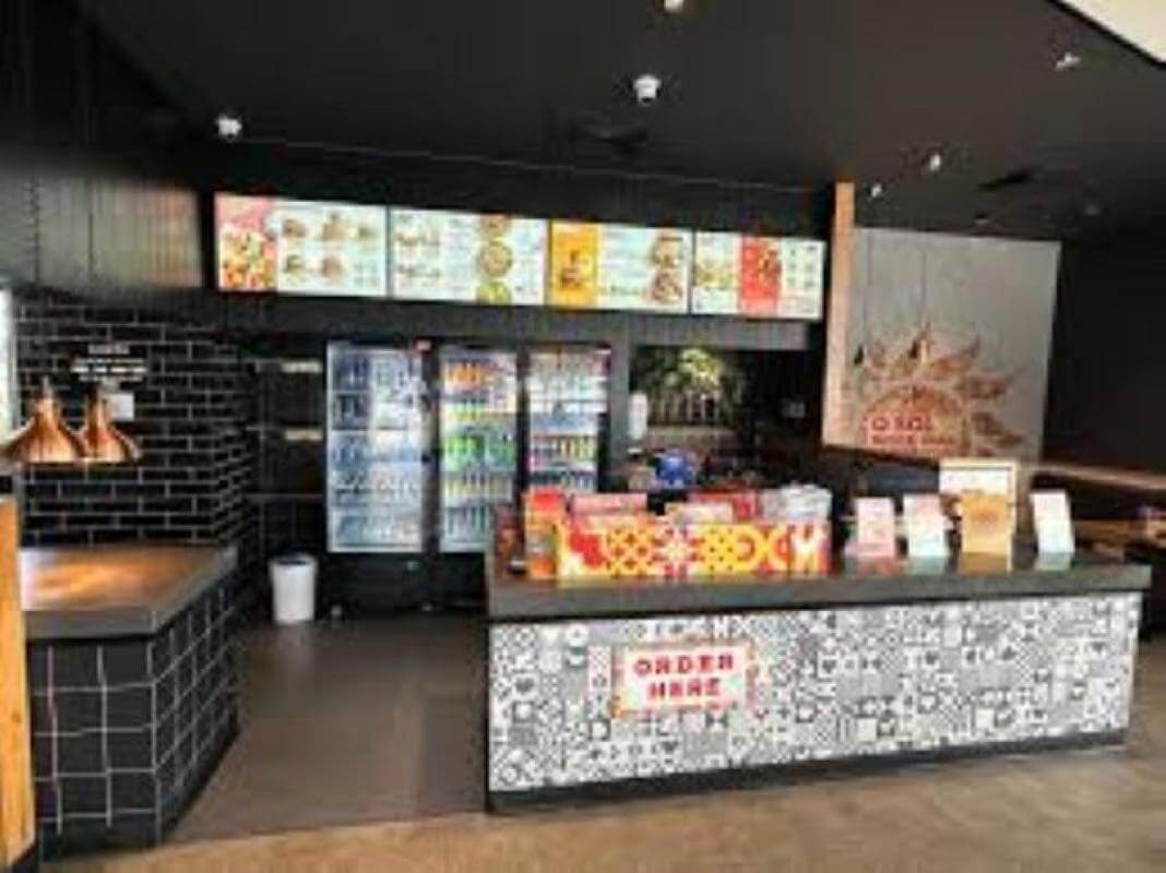 Oporto Roxburgh Park - Premium Store