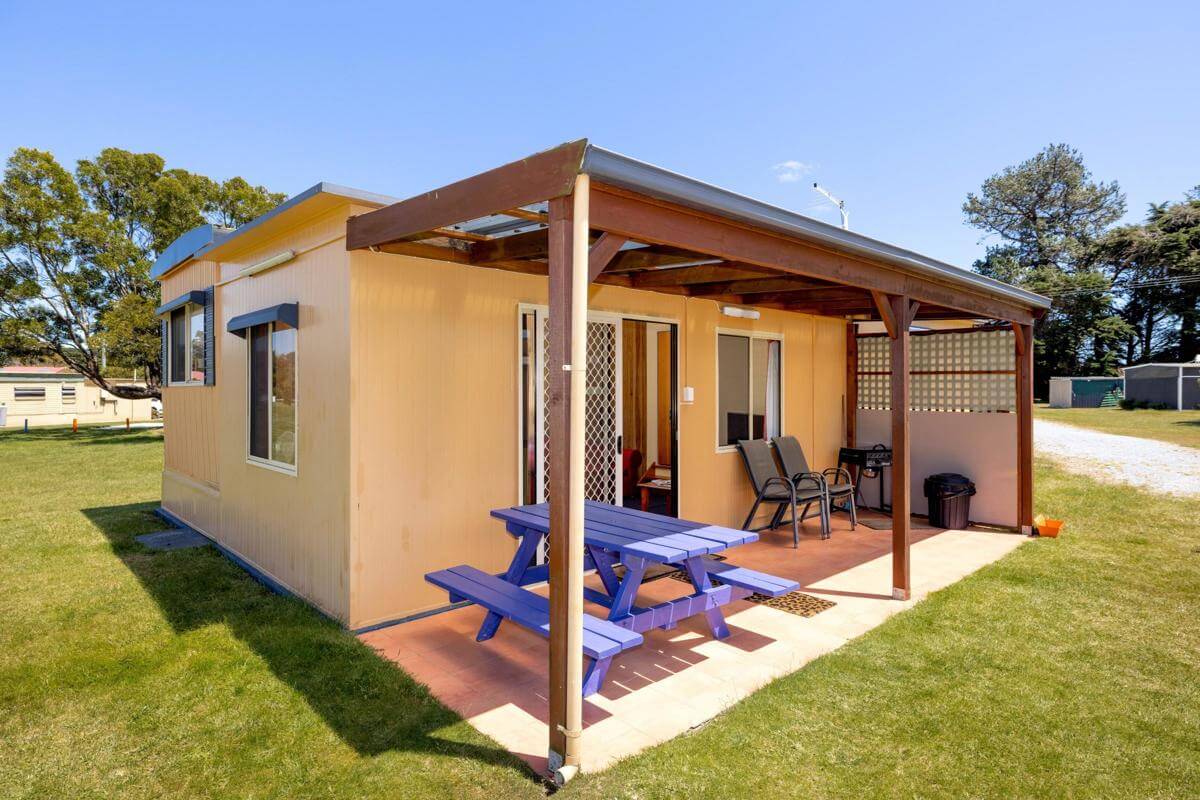 Caravan Park Big4 34 Permanent Cabins SOLD