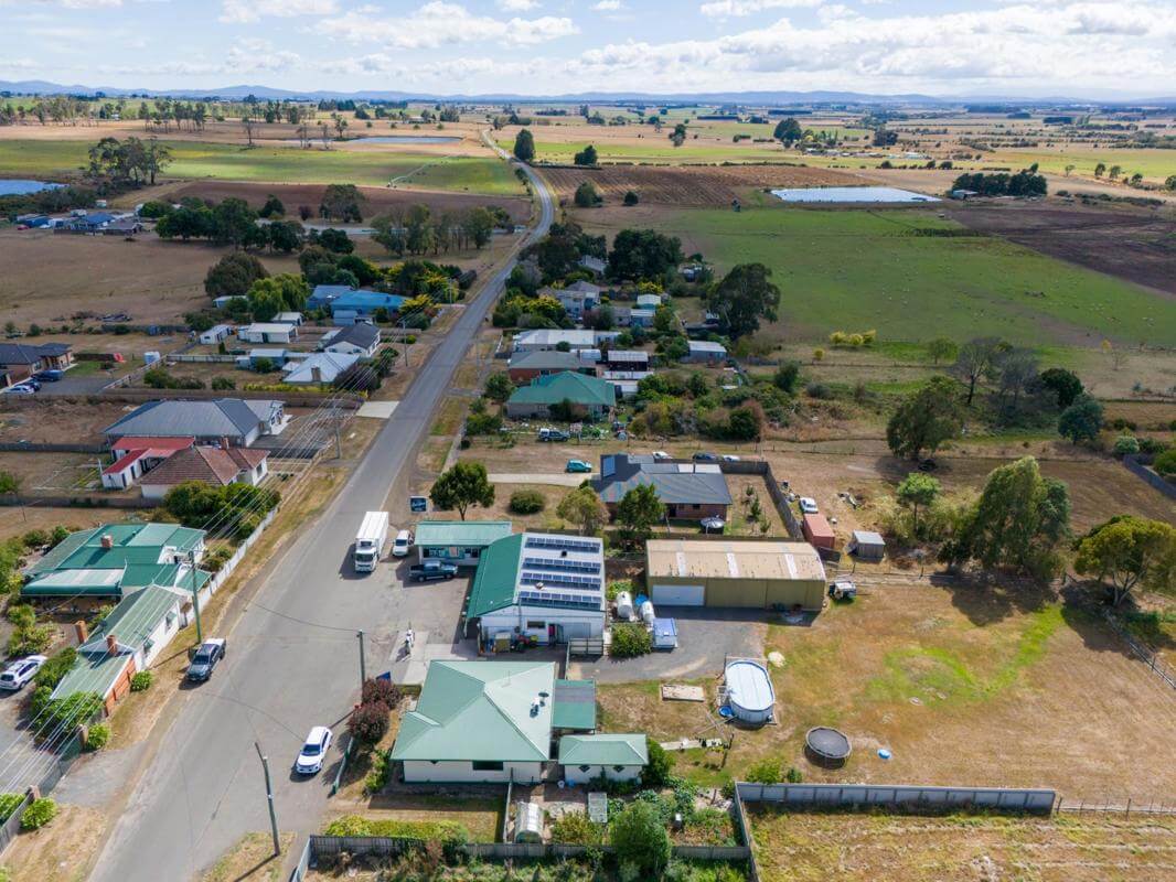 T/O FY23 $1.5mill+ Freehold Road House General Store LPO Takeaway Fuel Groceries Milk Bar 3BR Home