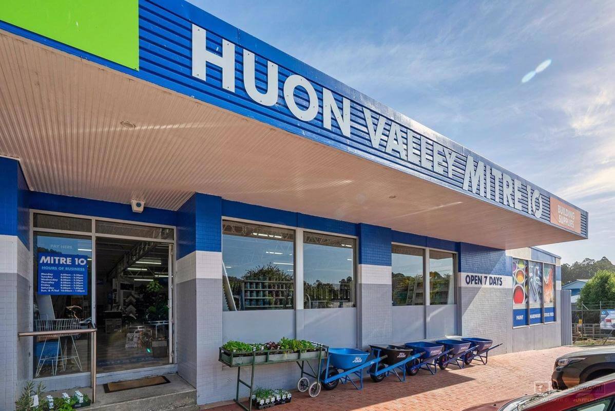 Long Established, Respected Successful Mitre 10 Huon Valley Hardware Geeveston $150k+sav