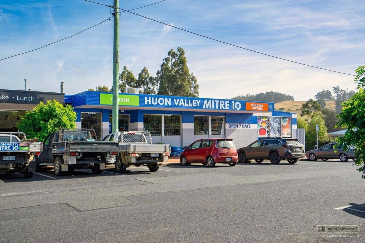 Long Established, Respected Successful Mitre 10 Huon Valley Hardware Geeveston $150k+sav