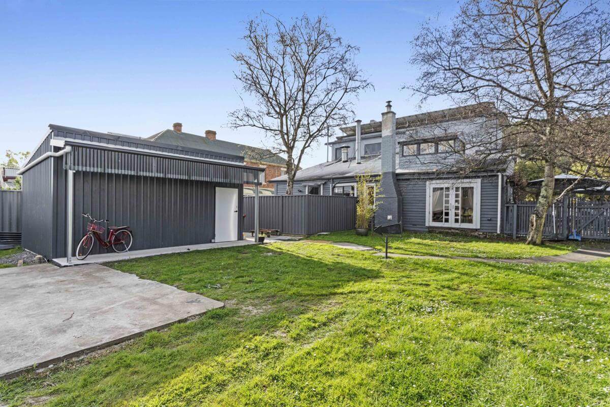 Passive Investment Latrobe Georgian Style Building