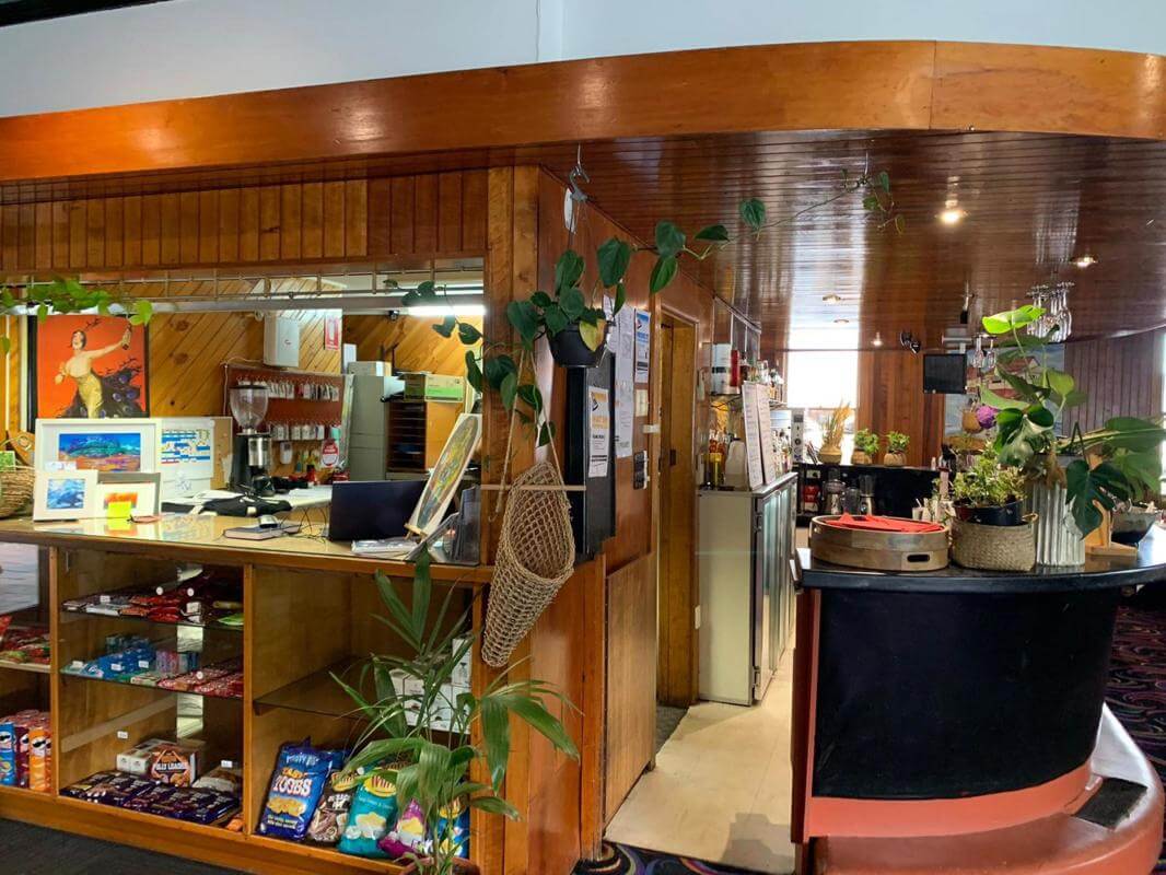 36 Rooms West Coast Tasmanian Motel With 100 Seat Resto Bar Entry Level Opportunity Pay Only Rent