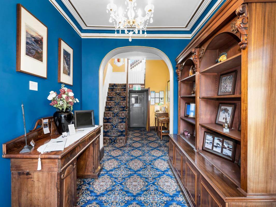 Magnificent Water Views Character Heritage Building 7BR Ensuite, Home or Business Choice is Yours