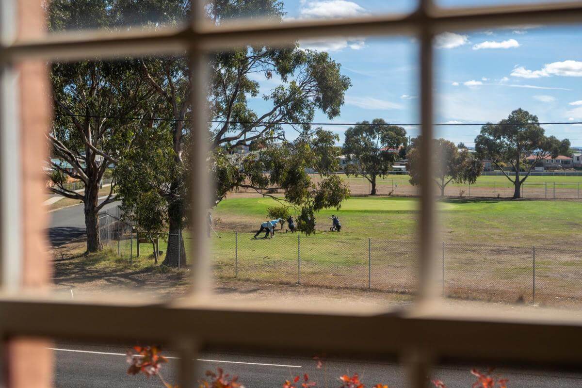 Magnificent Water Views Character Heritage Building 7BR Ensuite, Home or Business Choice is Yours