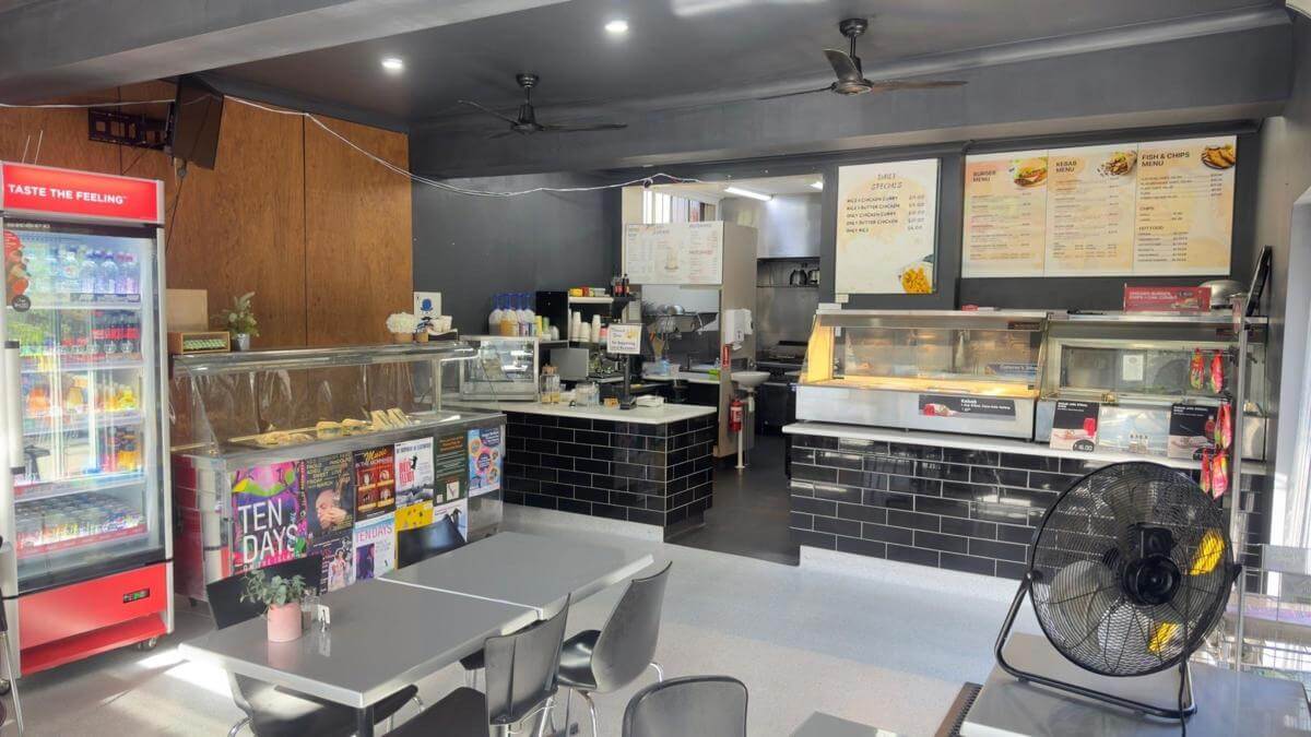 Closing Down Sale  Open to Offers!