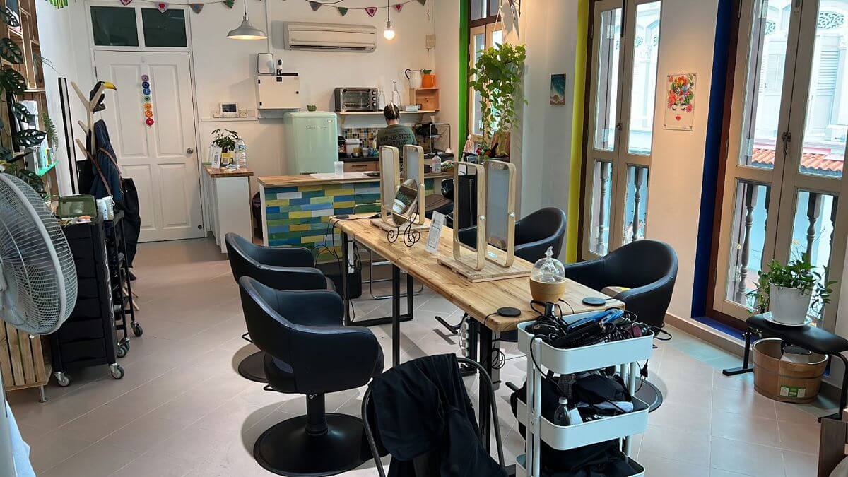 (Expired)Full-Service Boutique Salon For Sale – Turnkey Setup In Vibrant Joo Chiat