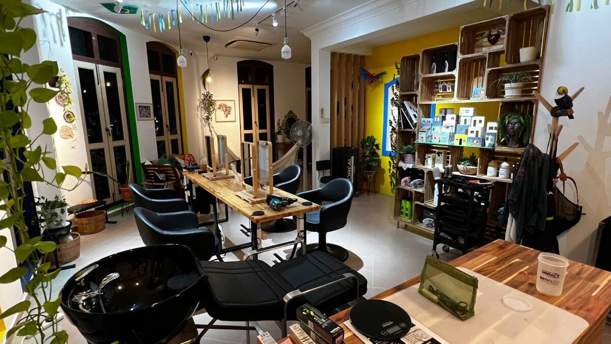 (Expired)Full-Service Boutique Salon For Sale – Turnkey Setup In Vibrant Joo Chiat