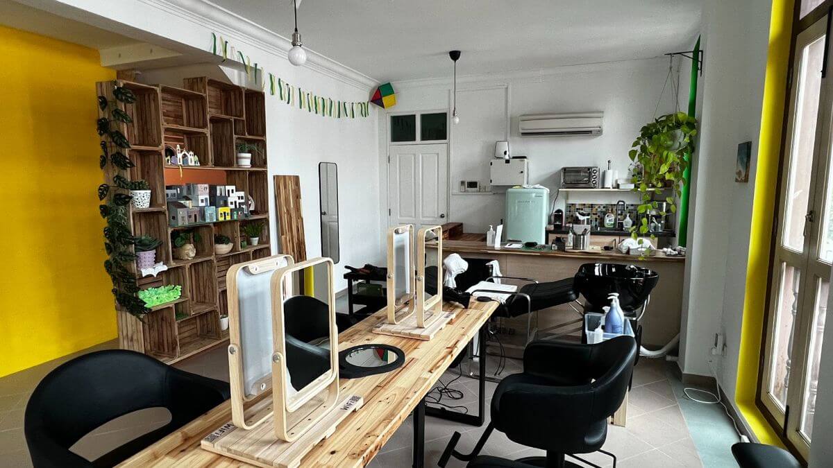 (Expired)Full-Service Boutique Salon For Sale – Turnkey Setup In Vibrant Joo Chiat