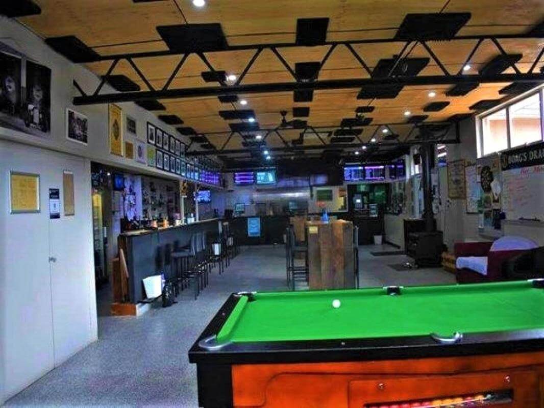 Best Value  Tasmanian Hotel All Revenue Streams , Excellent Presentation FHGC 0/0 $895,000 +sav