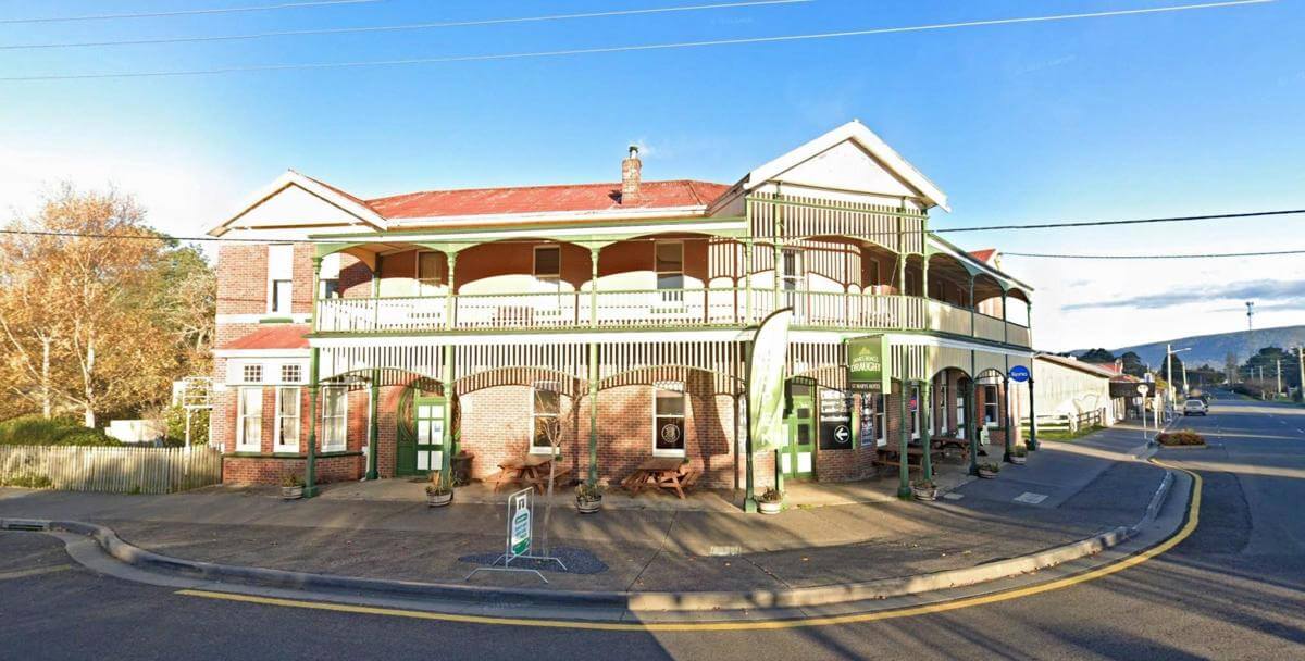 St Marys Hotel Iconic Landmark Leasehold Hotel, only $200,000+sav T/O approx $1.4m