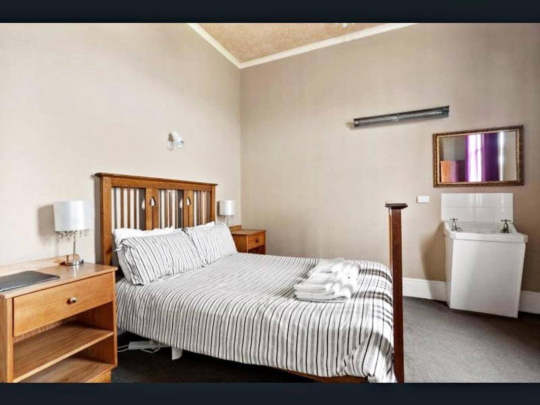 St Marys Hotel Iconic Landmark Leasehold Hotel, only $200,000+sav T/O approx $1.4m