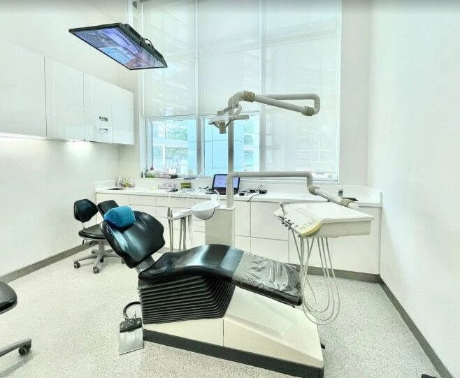 Thriving Dental Clinic Seeking for Partner / Investment Opportunity