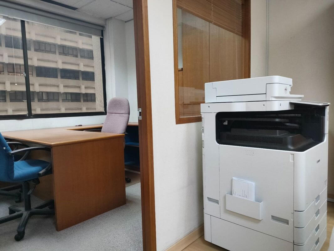 Prime Strata Office Space In CBD Area For Sale Have En Bloc Potential. Fire Sale!