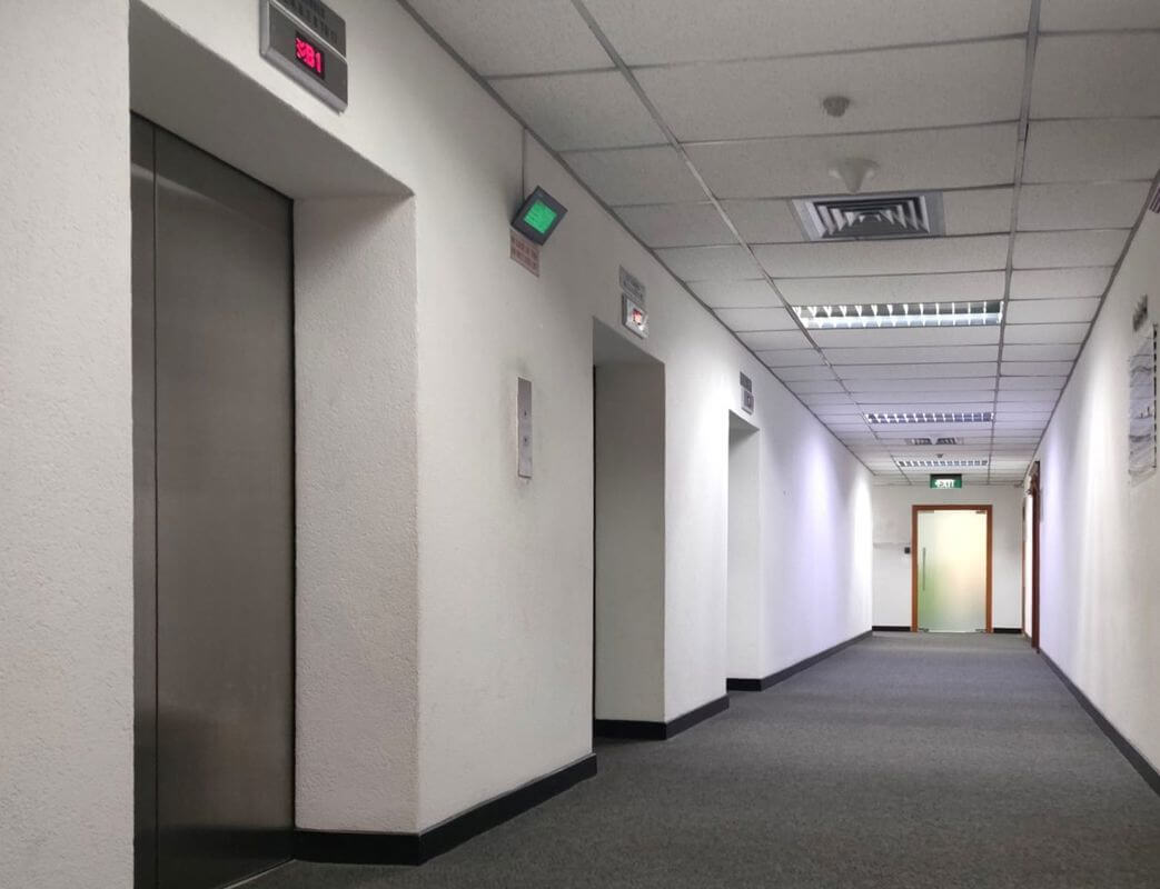 Prime Strata Office Space In CBD Area For Sale Have En Bloc Potential. Fire Sale!