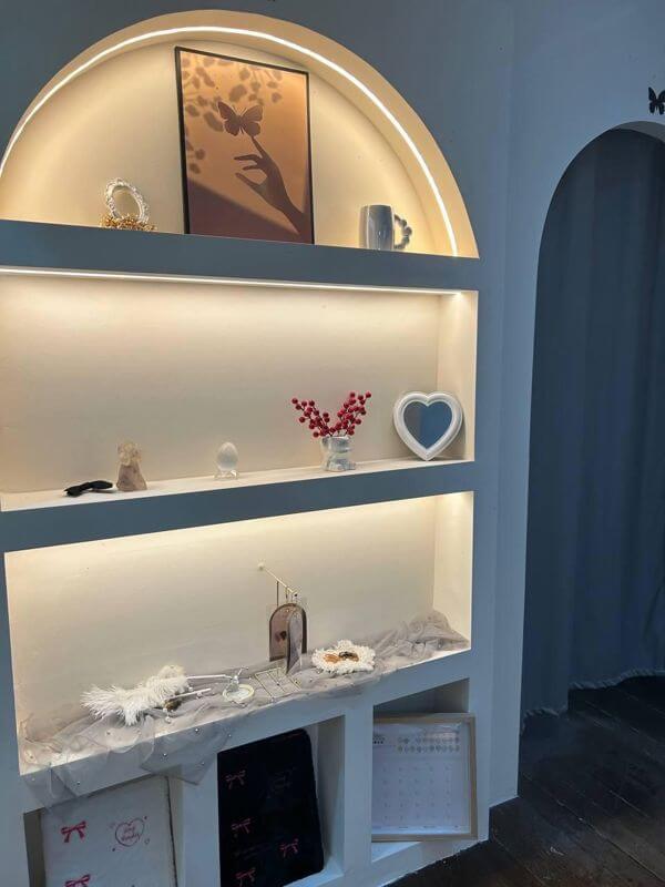 (Expired)Beauty Salon For Takeover. Beautifully Furnished And Renovated Ready For Operation