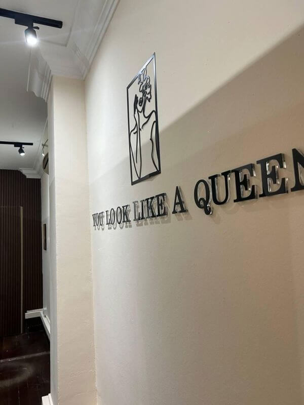 (Expired)Beauty Salon For Takeover. Beautifully Furnished And Renovated Ready For Operation