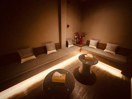 Prime Opportunity - Ready Spa /Wellness Space For Takeover In D10 商业​良机 - 接管1800+平方英尺店
