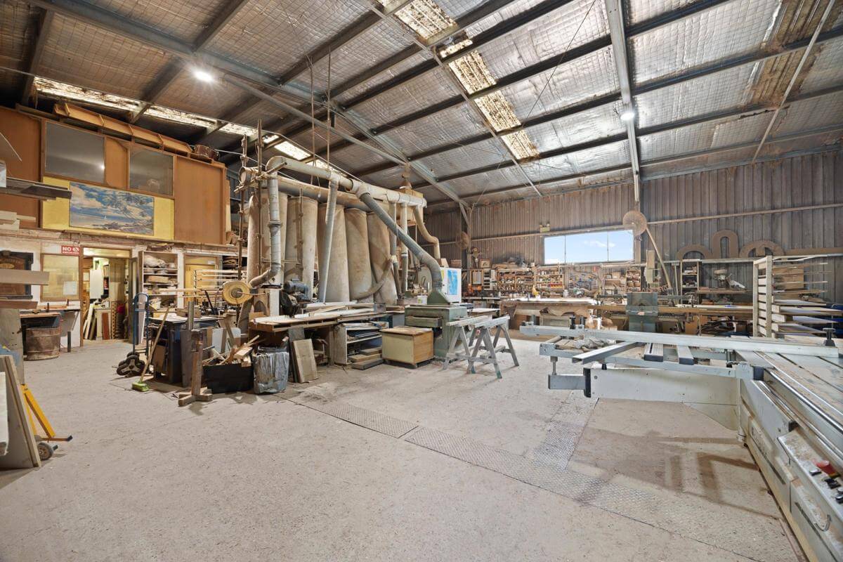 BUSINESS, WAREHOUSE & RESIDENCE | One Title, Endless Potential | MAS