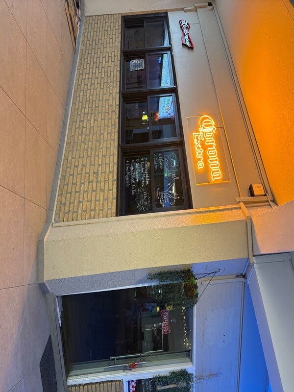 (Expired)Charming Bistro For Sale - Established Spot At Bayshore