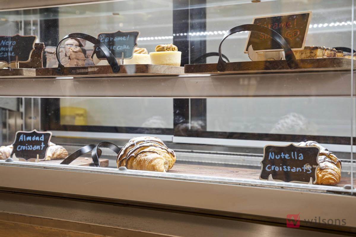 Iconic maitland Cafe - operated Under management