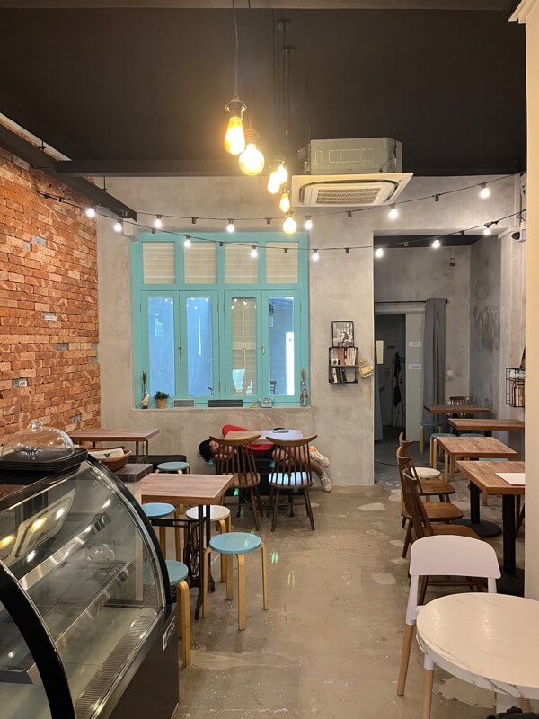(On Hold)Jalan Besar Dessert Cafe with 1200Sqft, affordable rent, equipment & full setup For Takeover