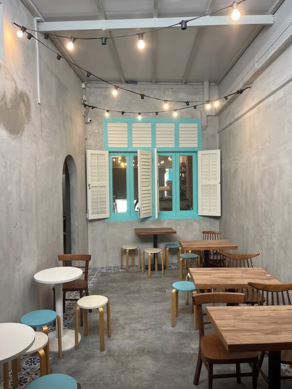 (On Hold)Jalan Besar Dessert Cafe with 1200Sqft, affordable rent, equipment & full setup For Takeover