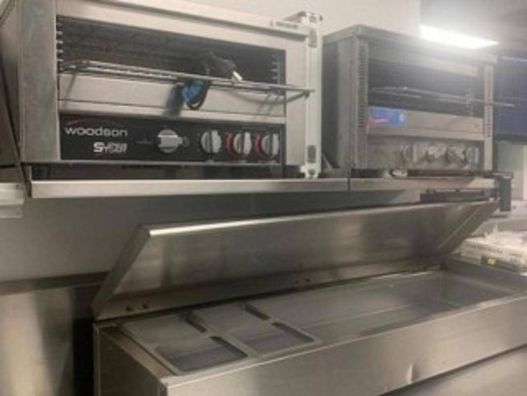 Calling all aspiring Chicken & Chip / Fish and Chip shop operators.... HIGH Growth Coomera Area!