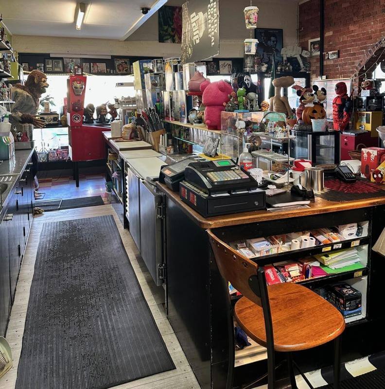 Take Away -  Milk Bar with a 2 bedroom apartment.