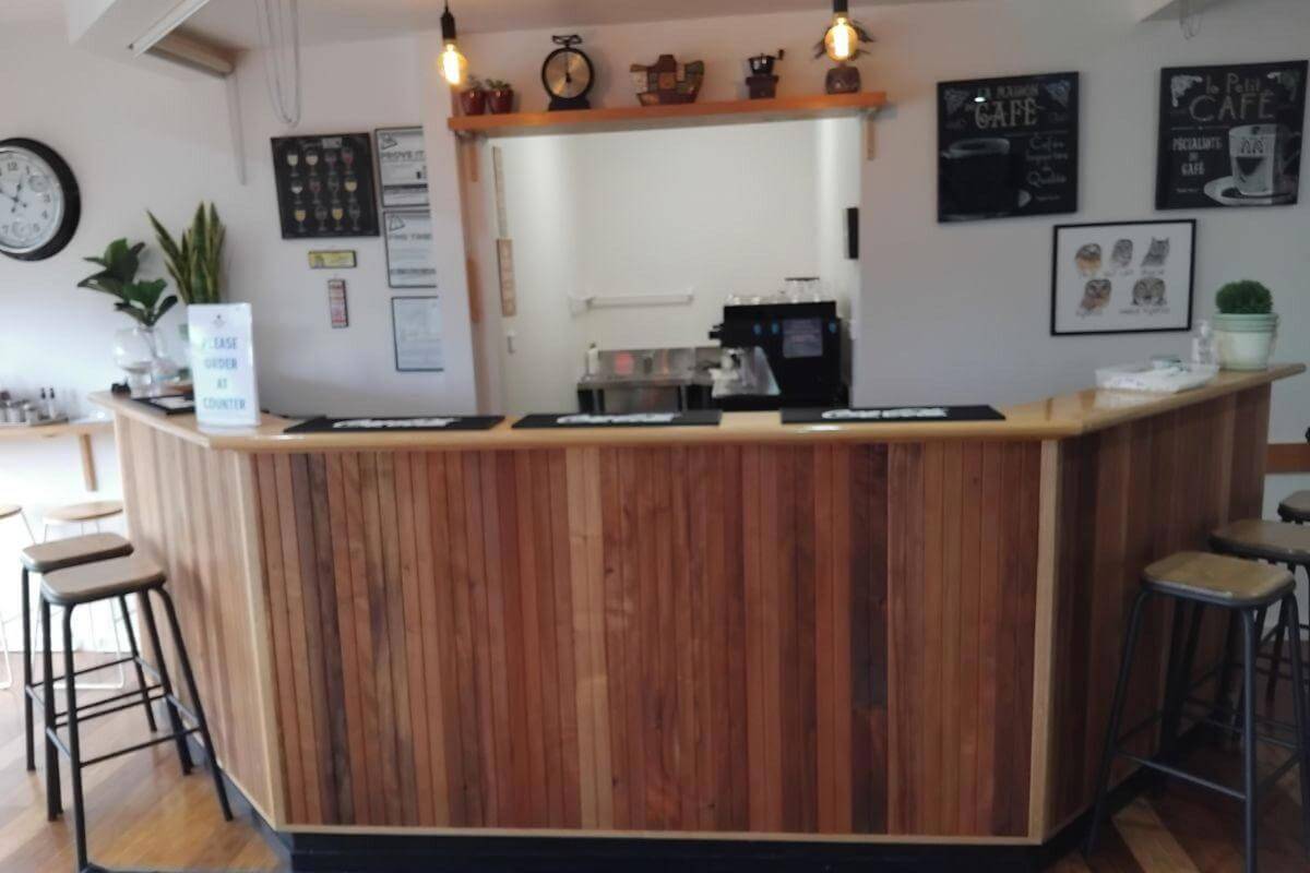 No Ingoing, Modern Stylish Sophisticated Water Views Wild Rivers Escape Restaurant