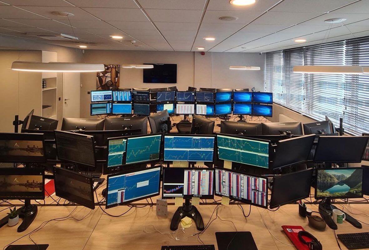 Quant Trading Firm Seeking $500,000 For 20% Equity — Singapore-Based Ai-Driven Proprietary Trading