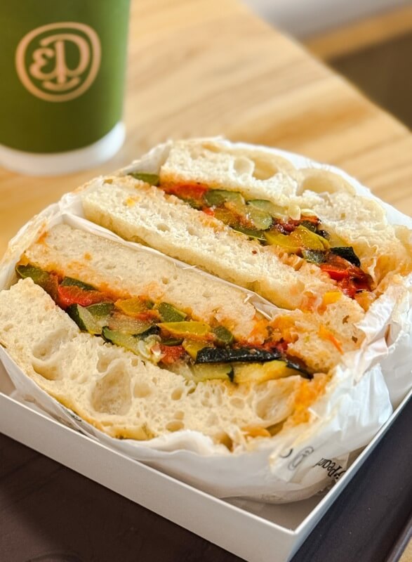 Prime Location Fully-Fitted 1,200Sqft Cafe With Wide Frontage And High Foot Traffic