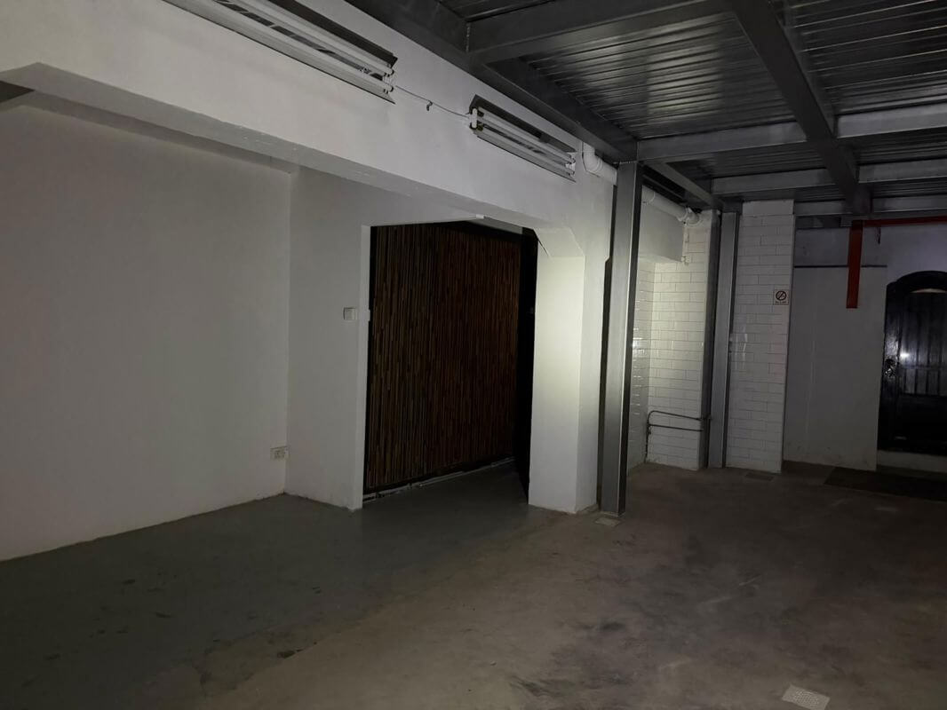 Prime Central District Shophouse – Ground Floor For Rent