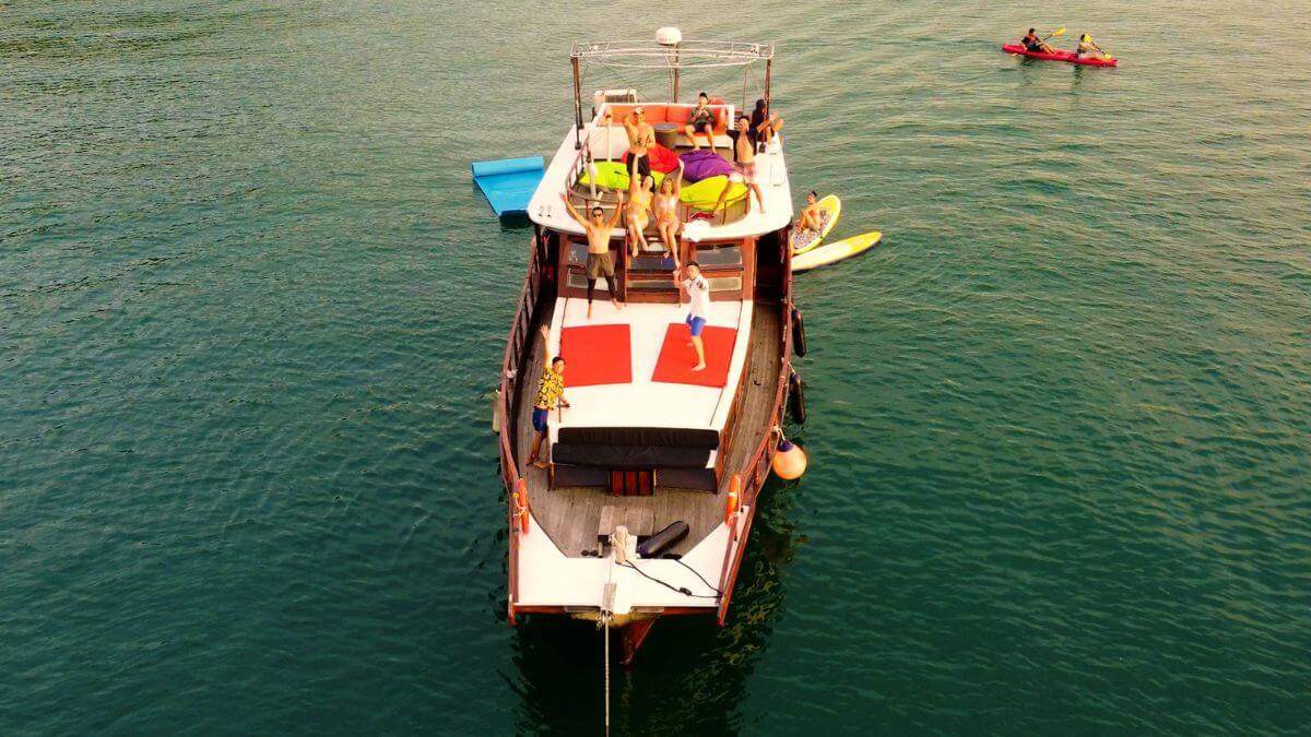 For Sale: Turn-Key Lifestyle Brand Boat Charter & Experiences Business