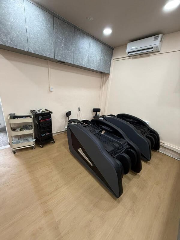 Newly Renovated Modern Hair Salon For Takeover – Prime Clementi Location