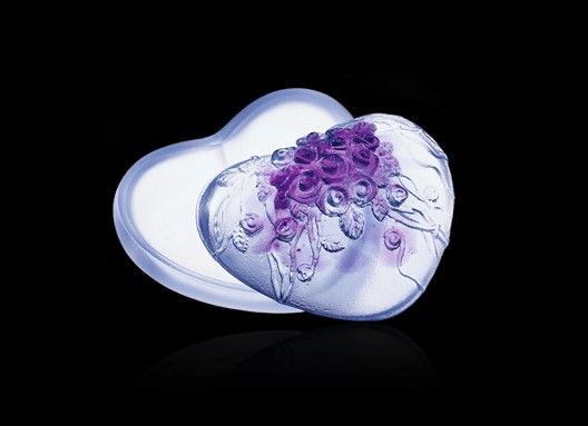 Trophies For Corporate Awards And Liuli Collections