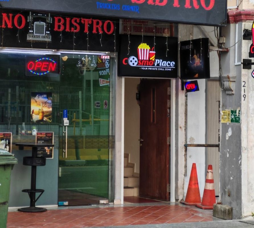 Restaurant For Take Over With Approve Liqior License