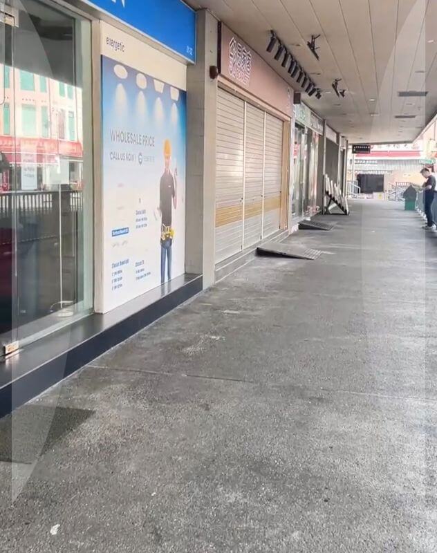 Retail Shop For Rent Also For Take Over The Lighting Businedd