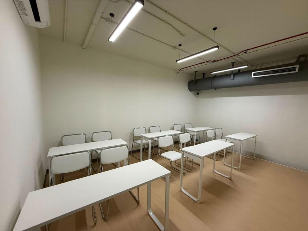 Classroom / Training Space Co-Sharing & Weekend Venue Rental