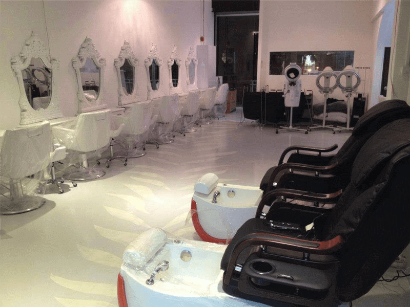 (Expired)Established Hair Salon / Beauty Parlor / Nail Bar For Sale