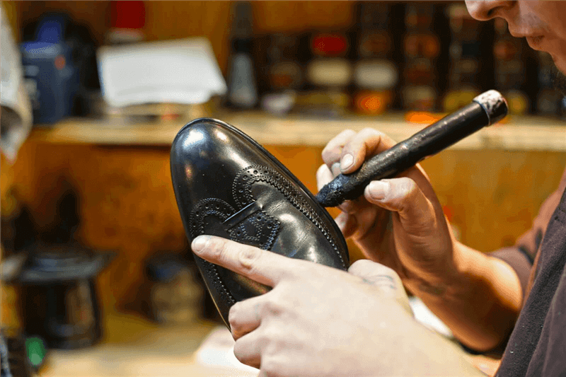 (Sold) Shoe Repair Business For Sale / Investment (49%)