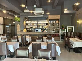 Beautifully Fitted Restaurant In The Heart Of Novena. Main Road Frontage.1 Min Walk To Mrt.