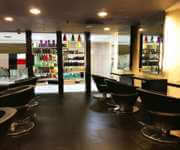 Hair Salon Far East Plaza With Many Walk In Customers image 3